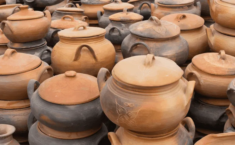 ancient ceramic pots in Cusco